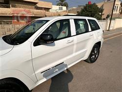 جیپ گراند شیرۆکی